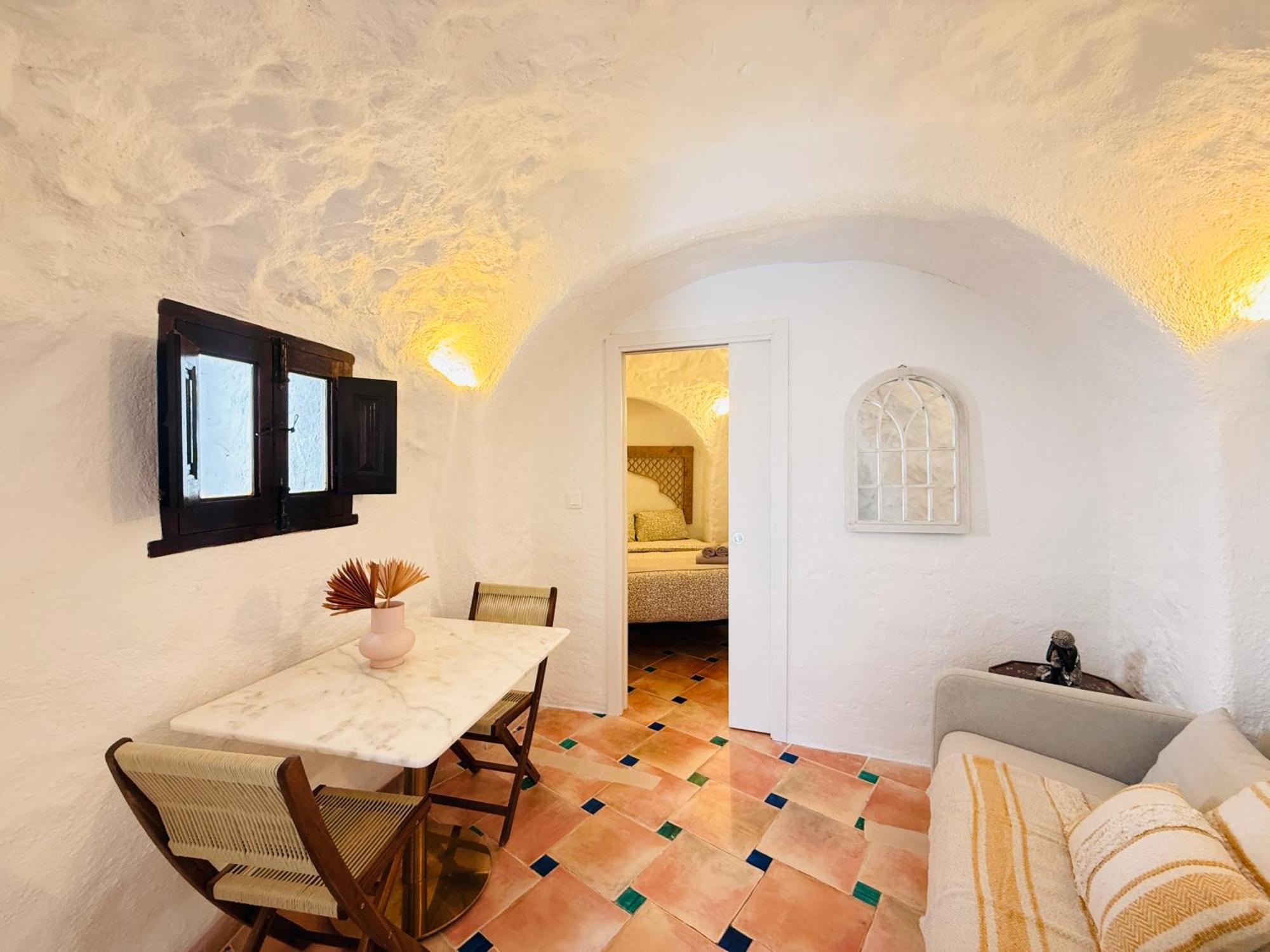 Cueva La Bonica - Hostatel Apartment *
